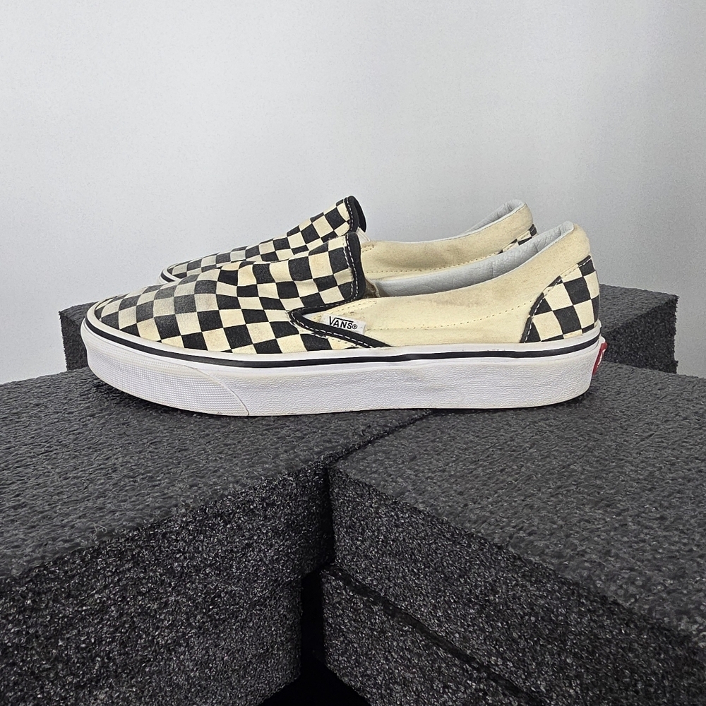 Vans Classic Checkerboard Slip-On Black White Men’s 7.5 Women’s 9 Shoes